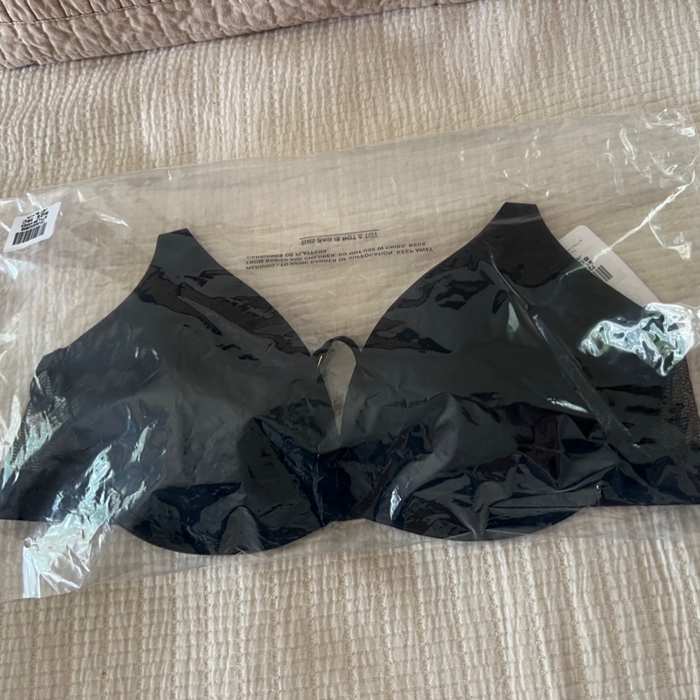 LIVELY The Deep V No-Wire Push-Up Bra - Picture 12 of 12